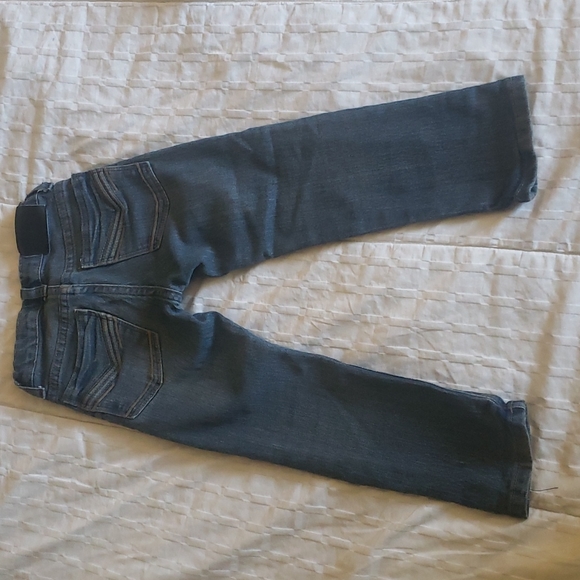 5 pair of 3T Jeans - Picture 8 of 13